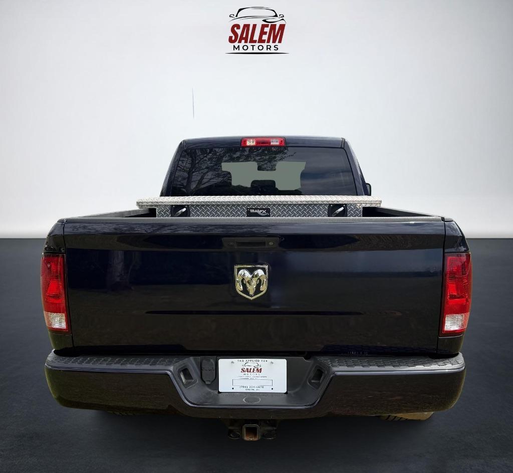 RAM 1500 Tradesman Quad Cab 2WD 2018