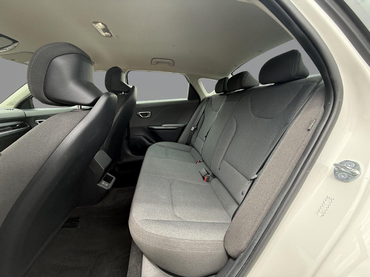 Kia K4 LX 2025