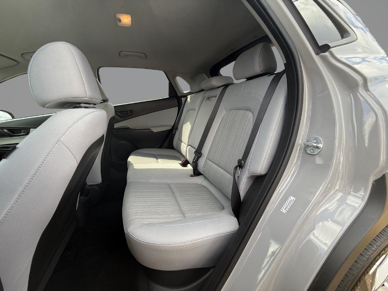 Hyundai Kona SEL 2023