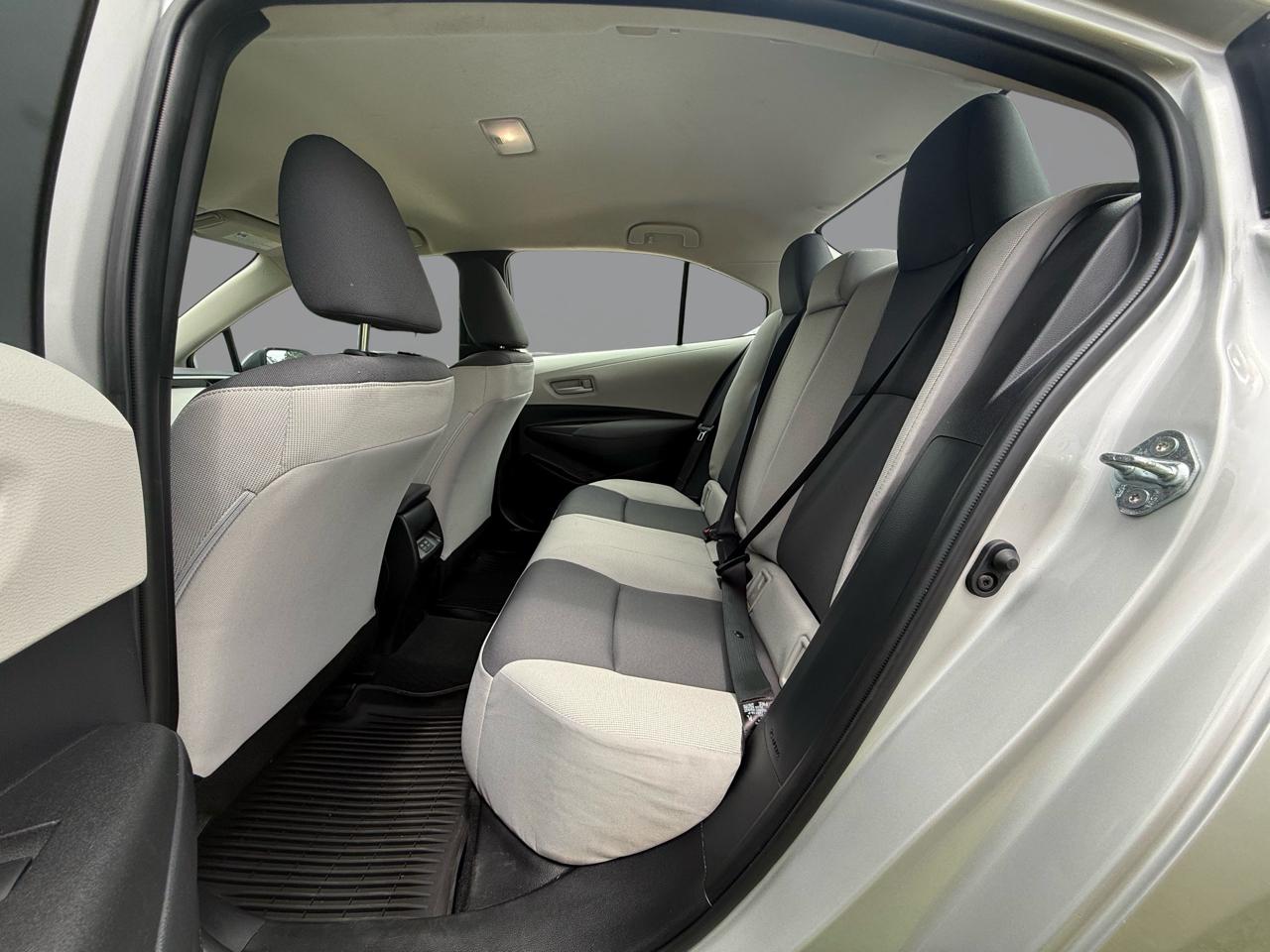 Toyota Corolla LE 2025