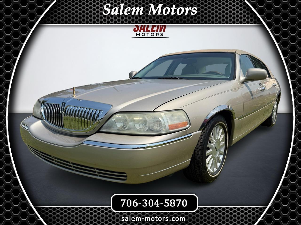 2004 Lincoln Town Car Ultimate