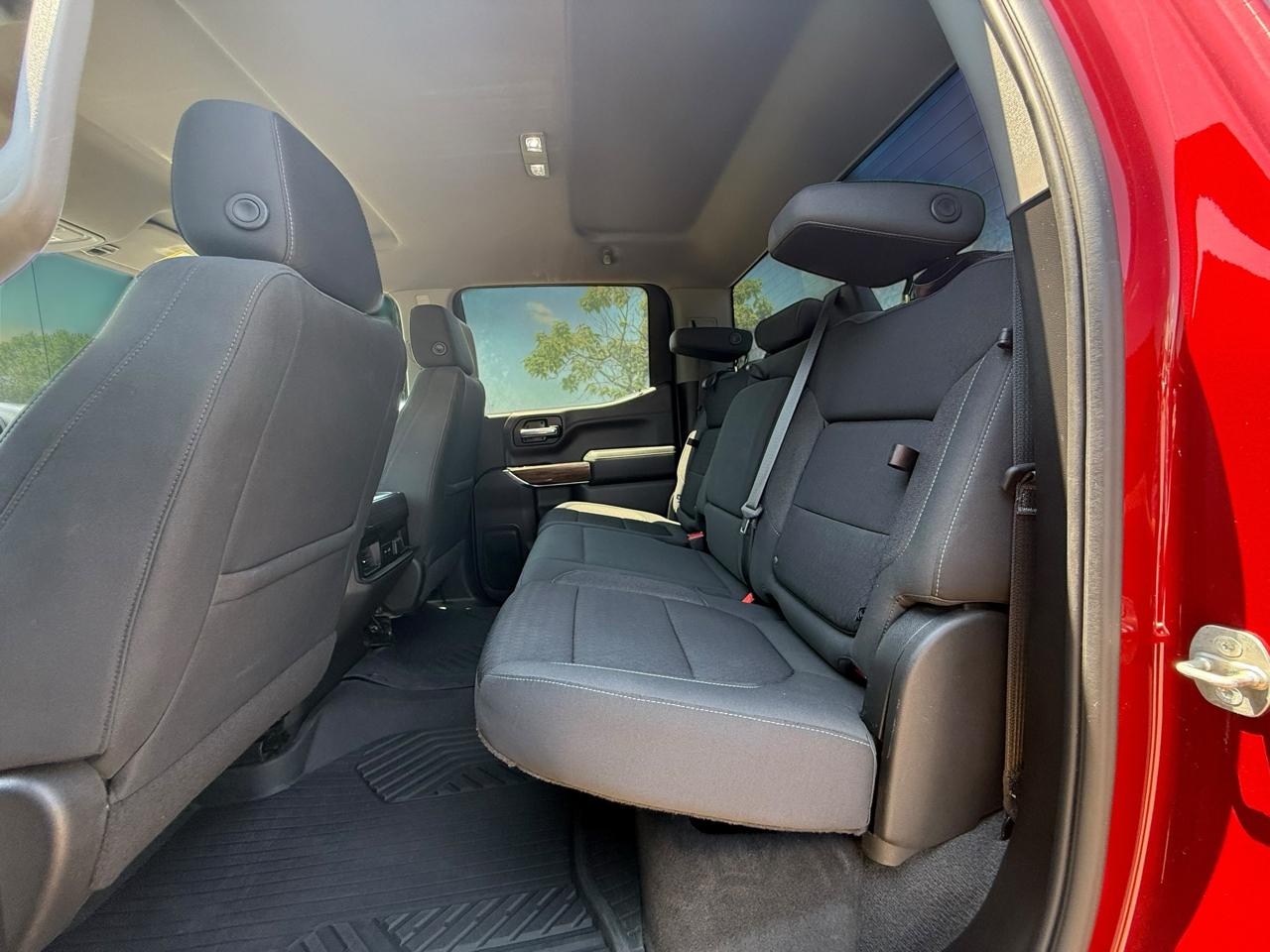 Chevrolet Silverado 1500 RST Crew Cab 4WD 2021
