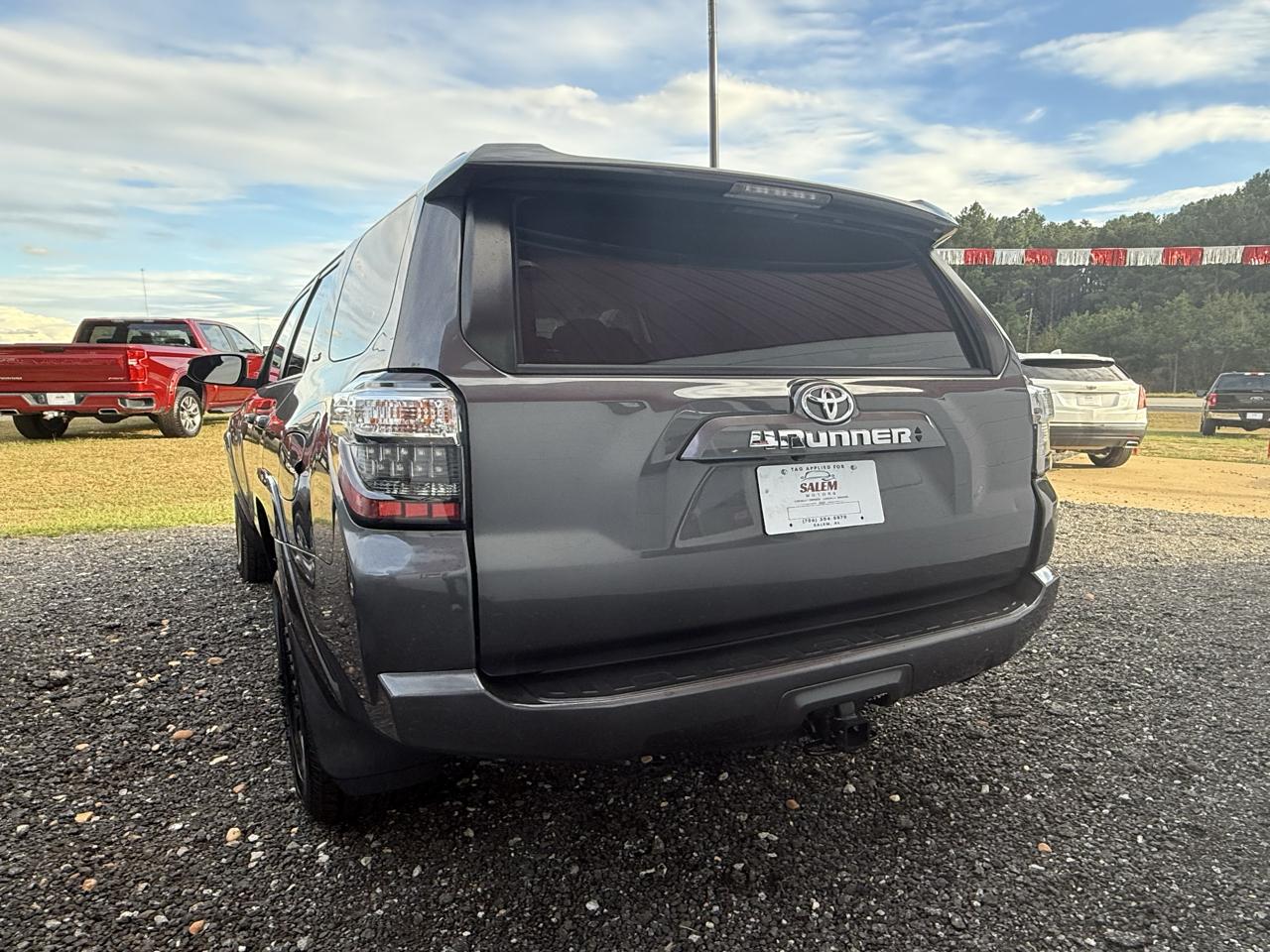 Toyota 4Runner SR5 4WD 2021