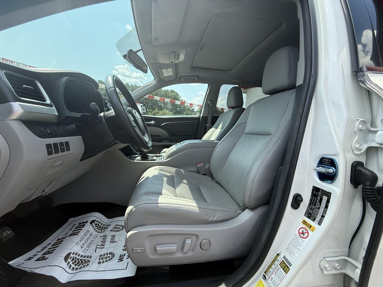Toyota Highlander Limited AWD V6 2016