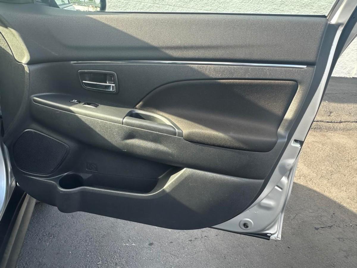2021 Mitsubishi Outlander Sport ES - Photo 26