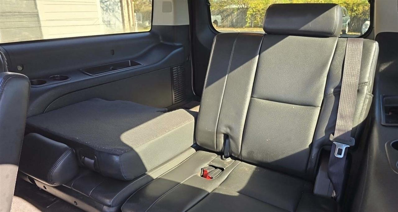 Chevrolet Suburban LTZ 1500 2WD 2013