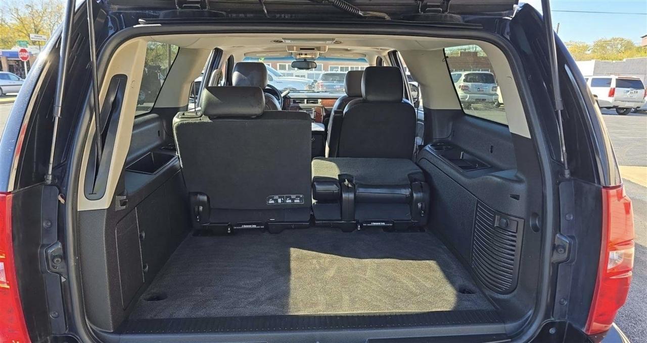 Chevrolet Suburban LTZ 1500 2WD 2013