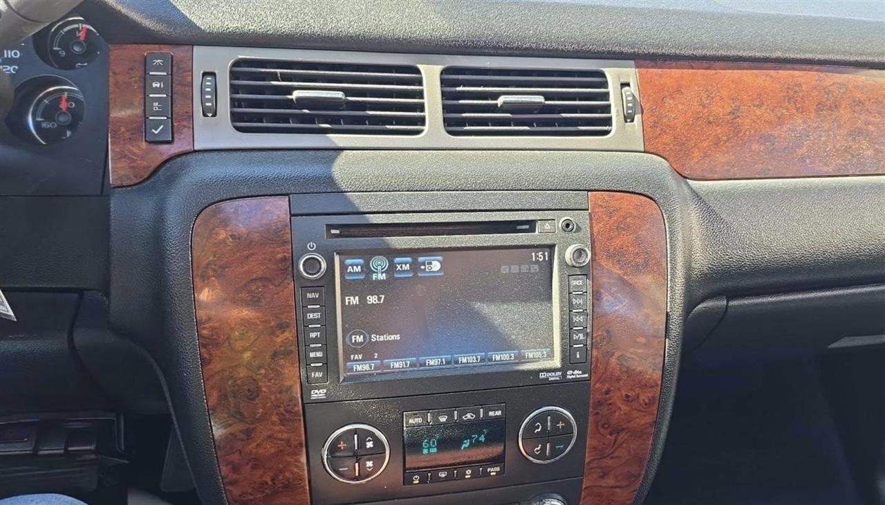 Chevrolet Suburban LTZ 1500 2WD 2013