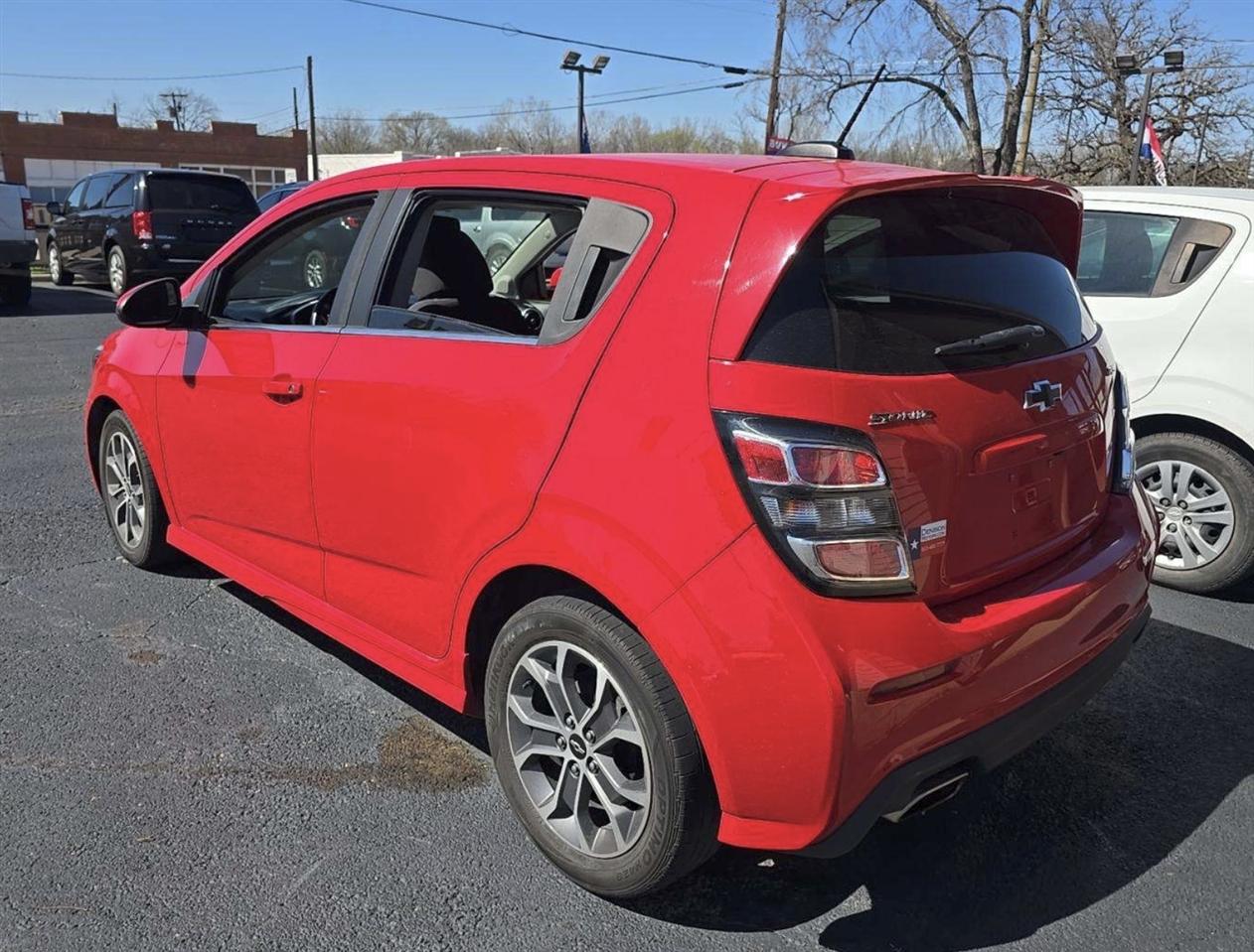 Chevrolet Sonic LT Auto 5-Door 2020
