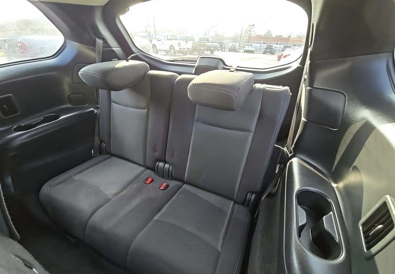 Nissan Pathfinder SV 4WD 2020