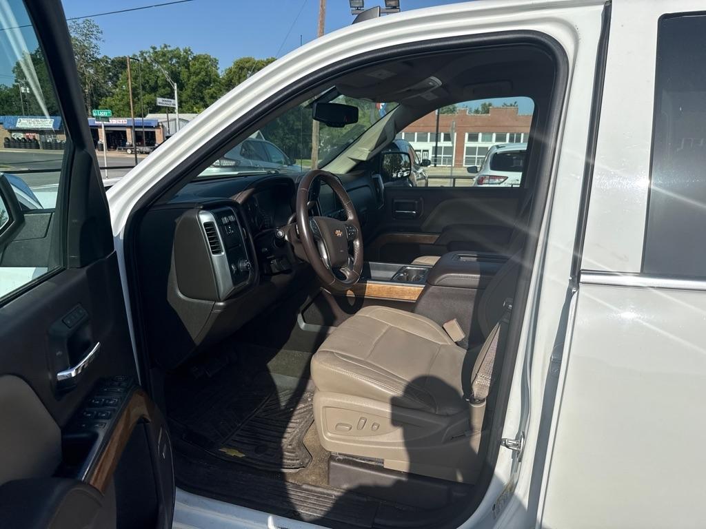 Chevrolet Silverado 1500 LTZ Crew Cab 2WD 2016
