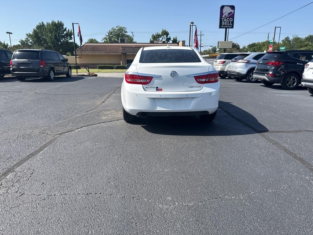 Buick Verano Convenience 2012