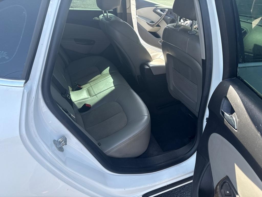 Buick Verano Convenience 2012