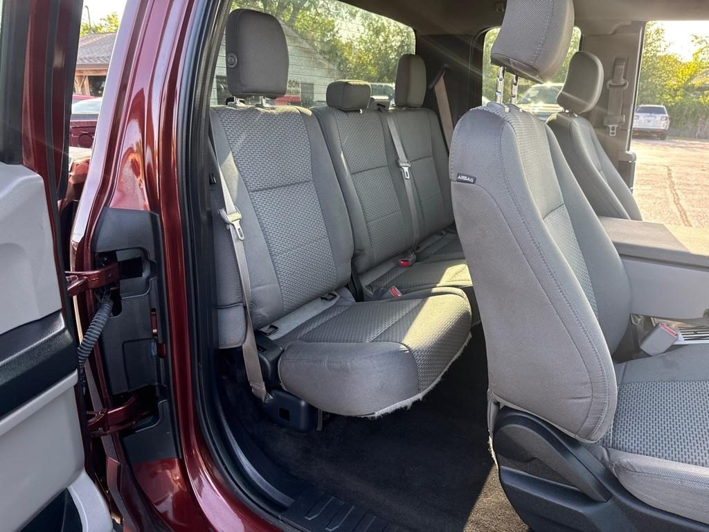 Ford F-150 XL SuperCab 8-ft. 2WD 2016