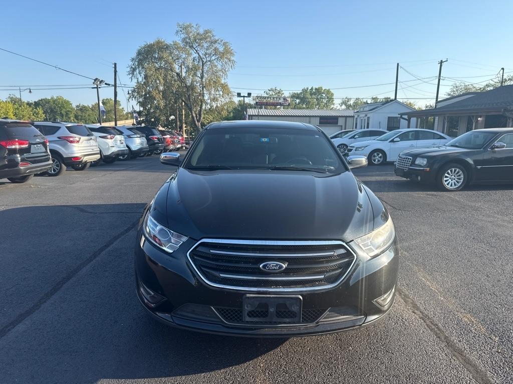 Ford Taurus Limited FWD 2015