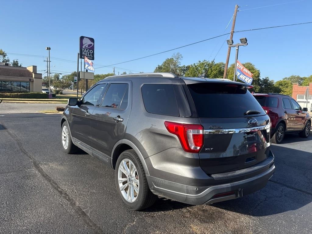 Ford Explorer XLT FWD 2019