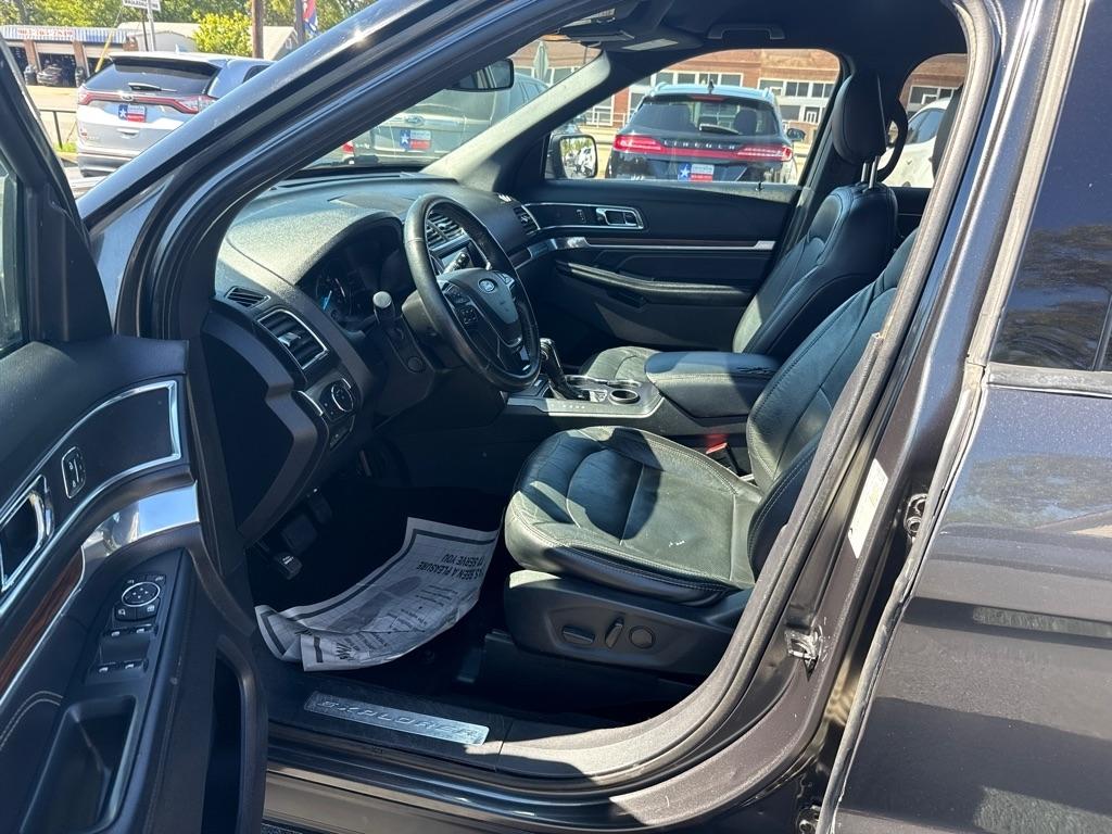Ford Explorer Limited FWD 2019