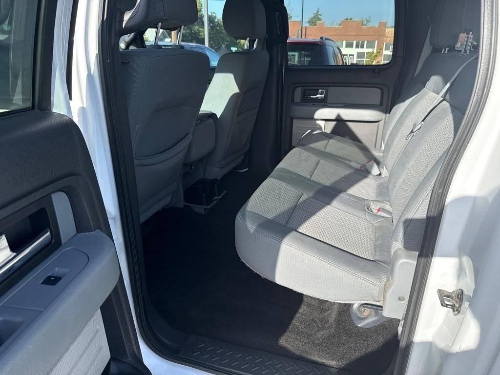 Ford F-150 XL SuperCrew 5.5-ft. Bed 4WD 2014
