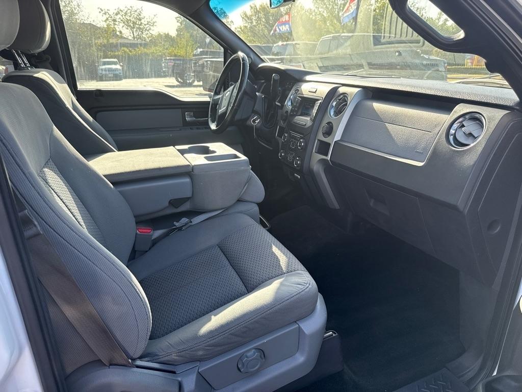 Ford F-150 XL SuperCrew 5.5-ft. Bed 4WD 2014