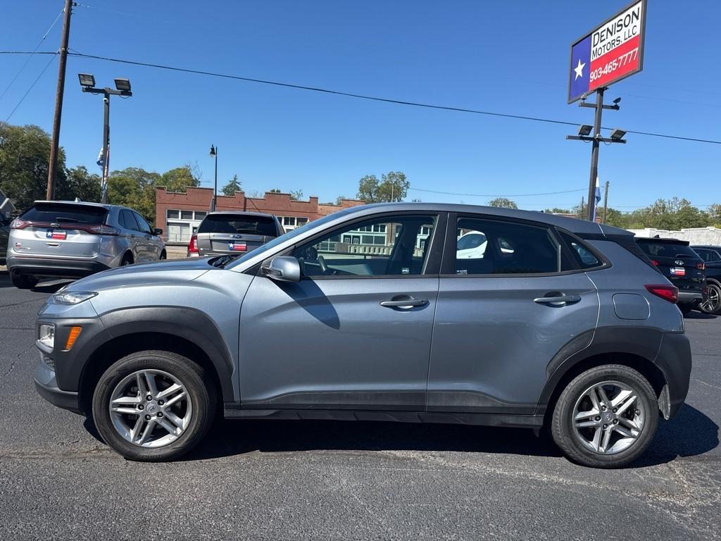 Hyundai Kona SE 2021