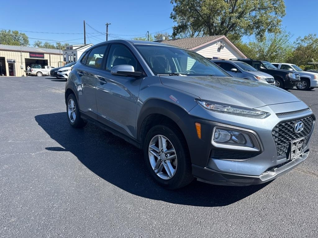 Hyundai Kona SE 2021