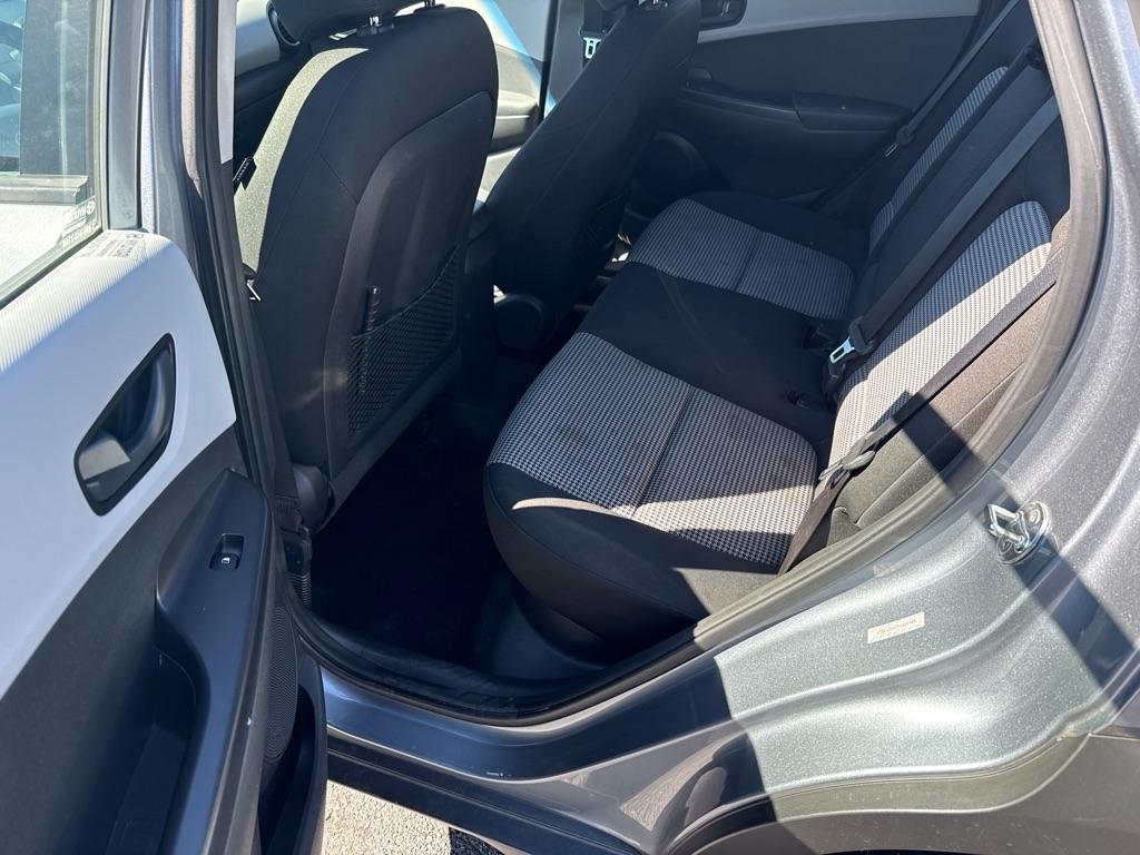 Hyundai Kona SE 2021