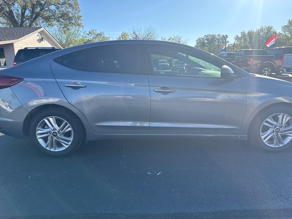 Hyundai Elantra Limited 2020