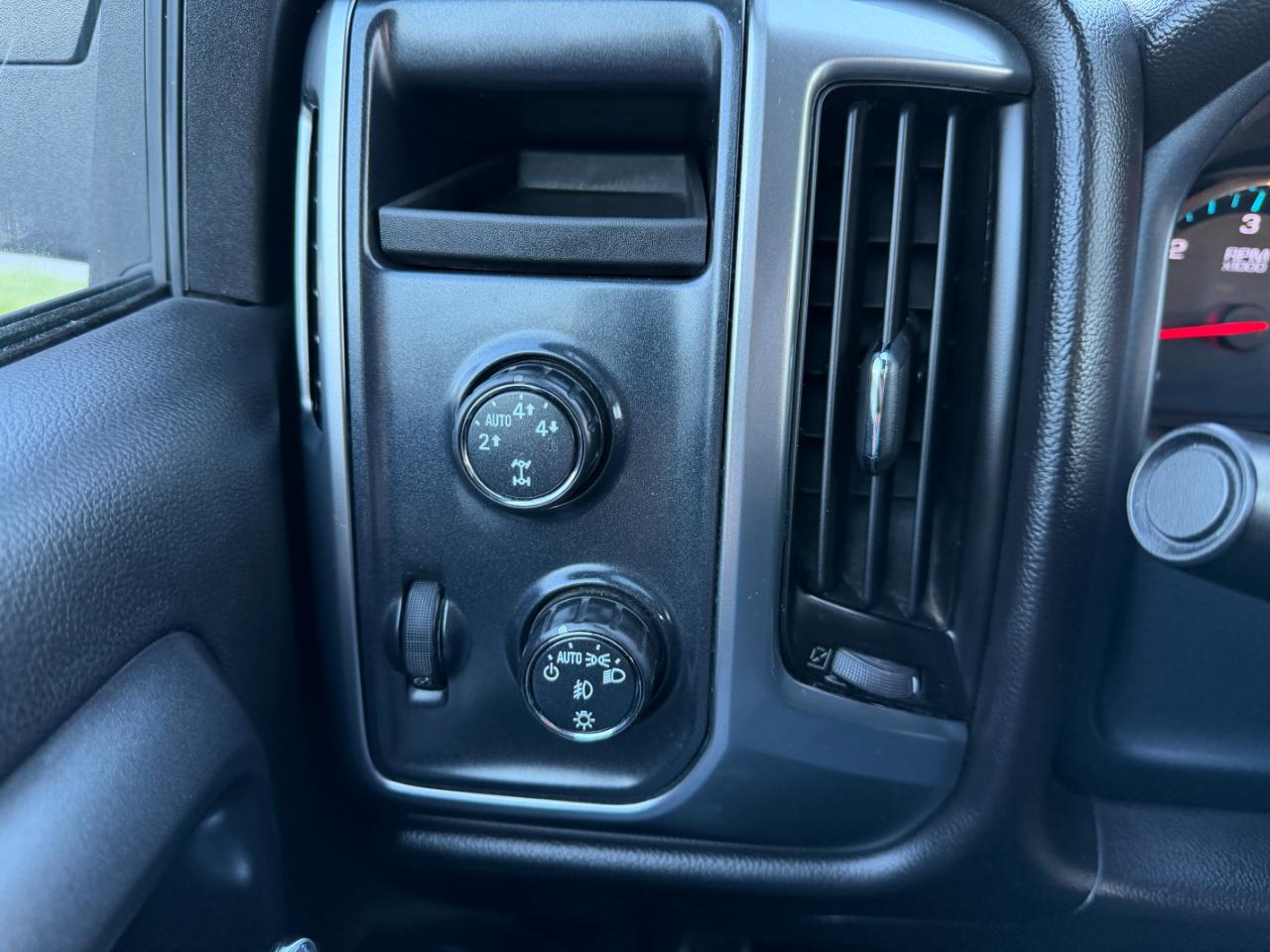Chevrolet Silverado 1500 LT Double Cab 4WD 2016
