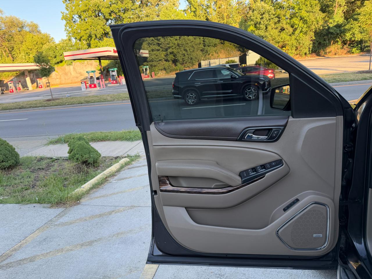 GMC Yukon SLT 4WD 2016
