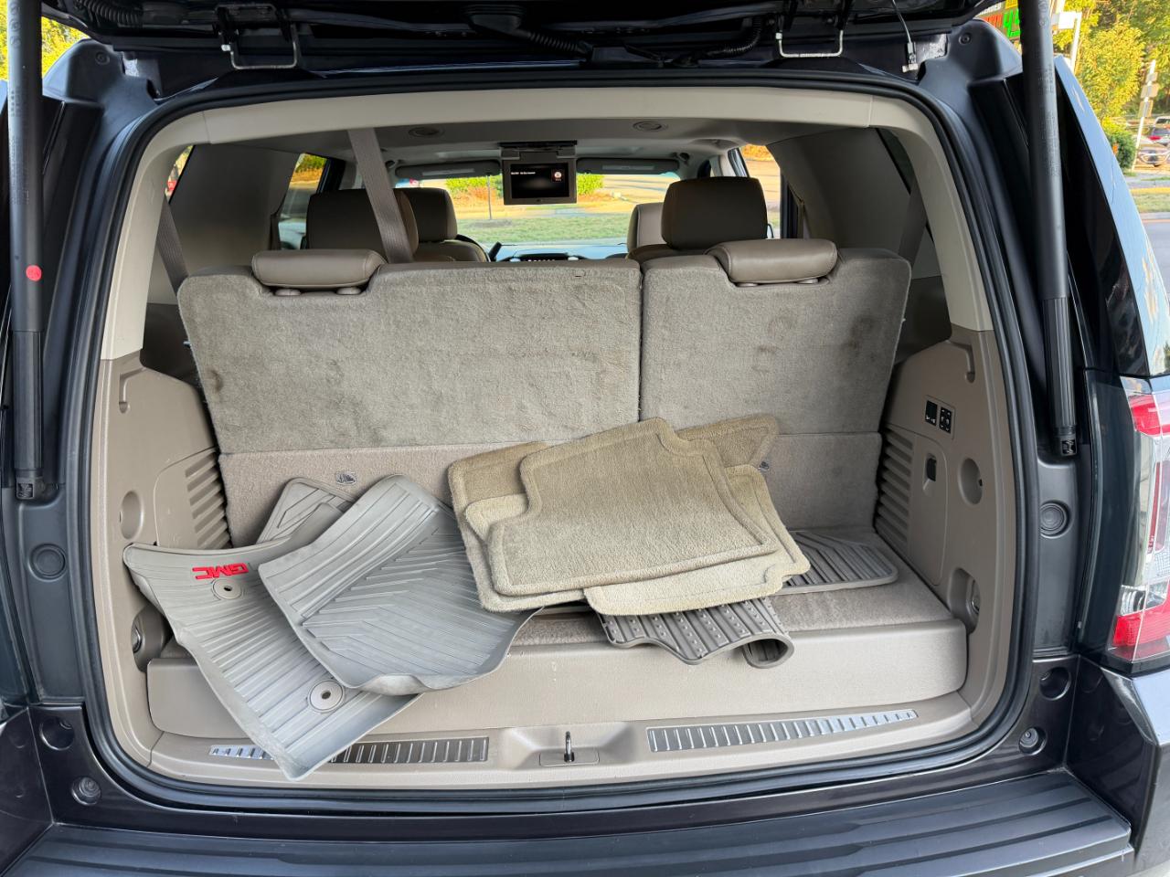 GMC Yukon SLT 4WD 2016