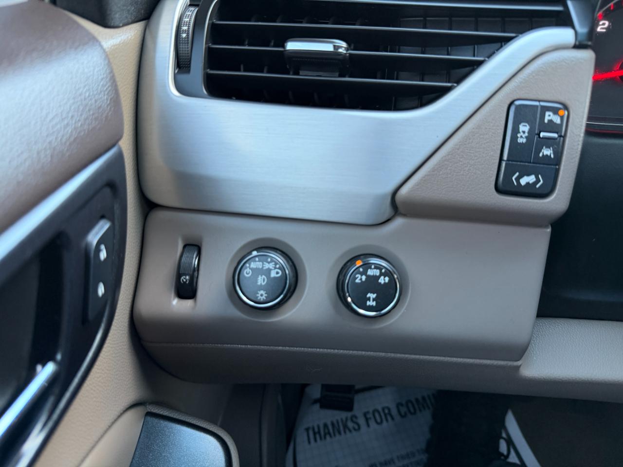 GMC Yukon SLT 4WD 2016
