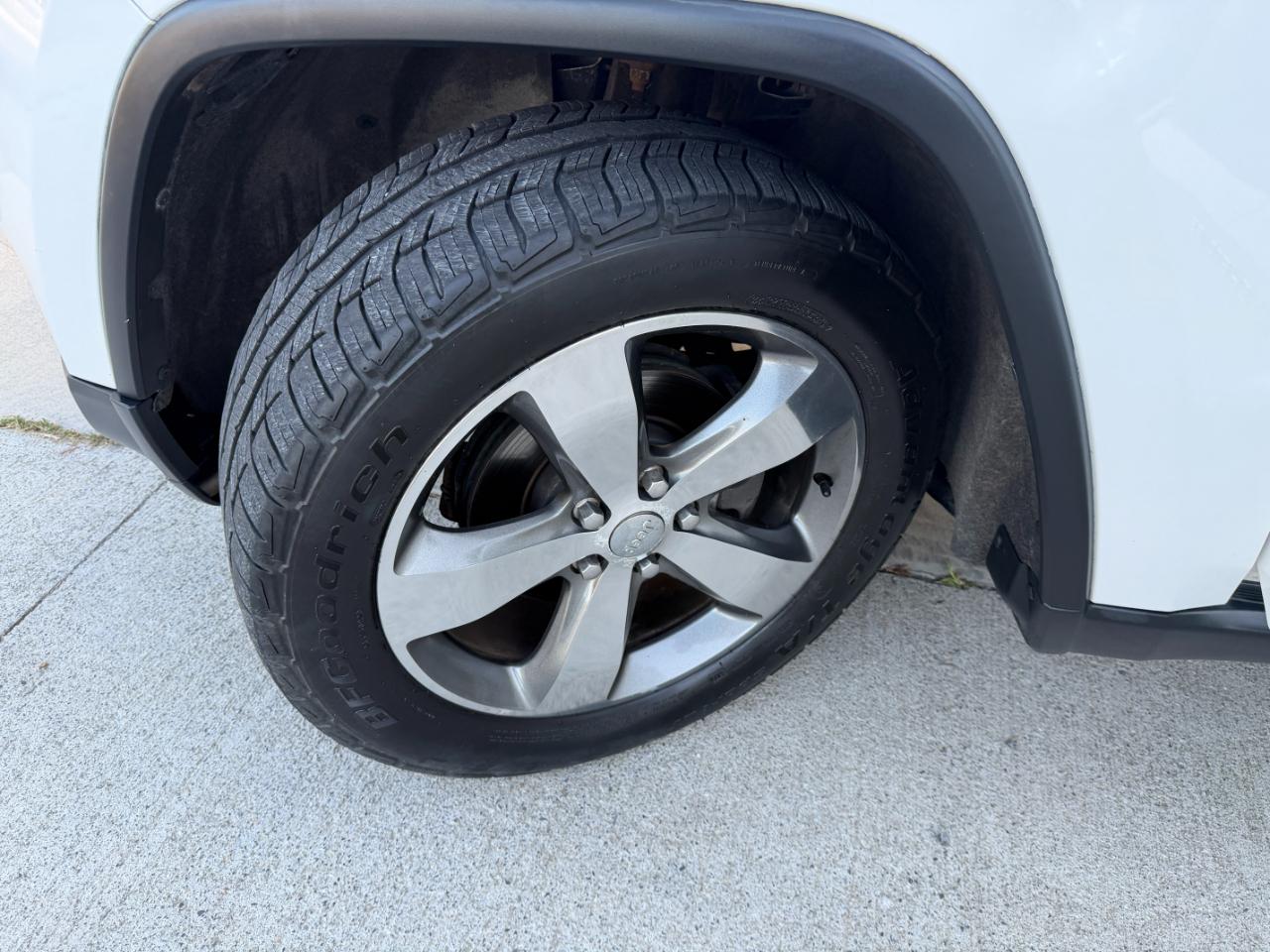 Jeep Grand Cherokee Limited 4WD 2015