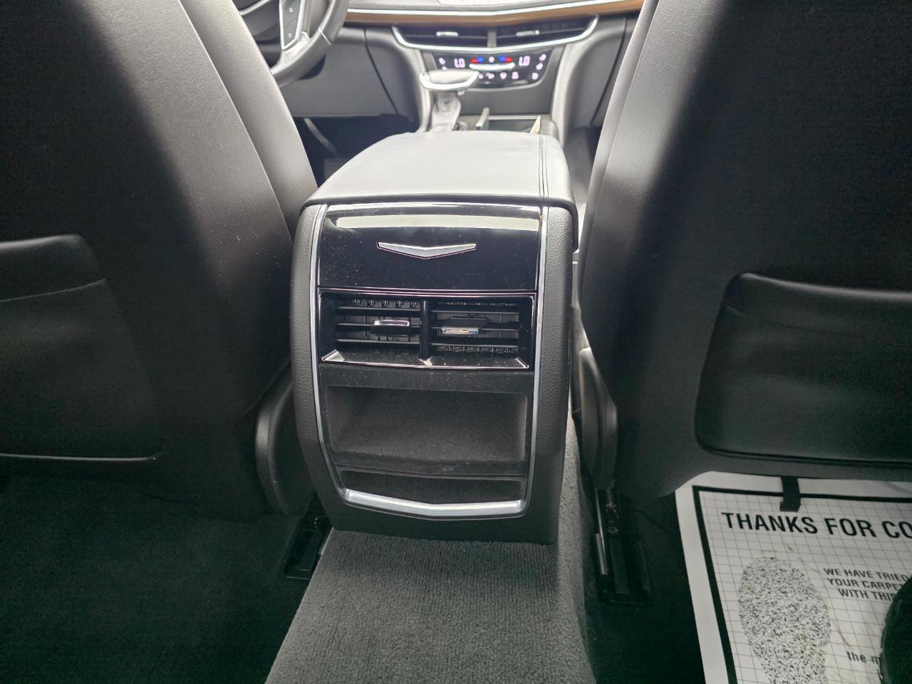 Cadillac CT6 3.6L Luxury AWD 2017