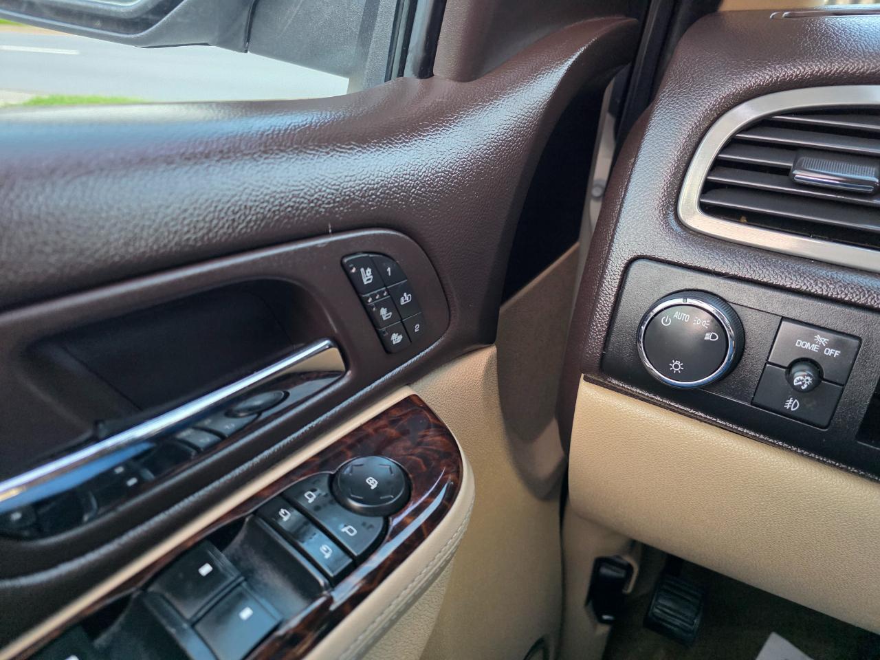 GMC Yukon Denali 2WD 2013