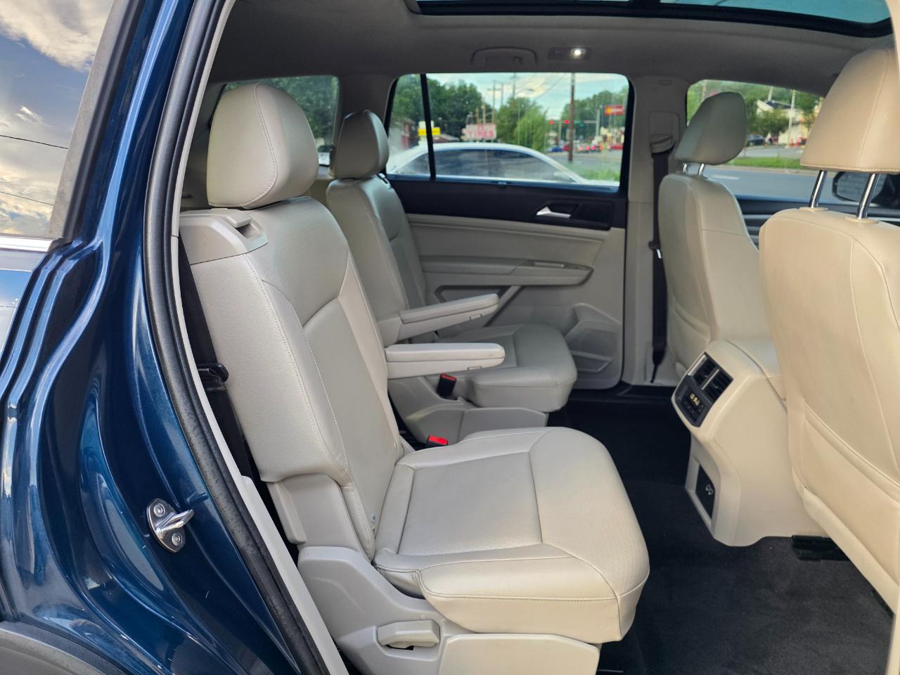 Volkswagen Atlas SEL 4MOTION 2021