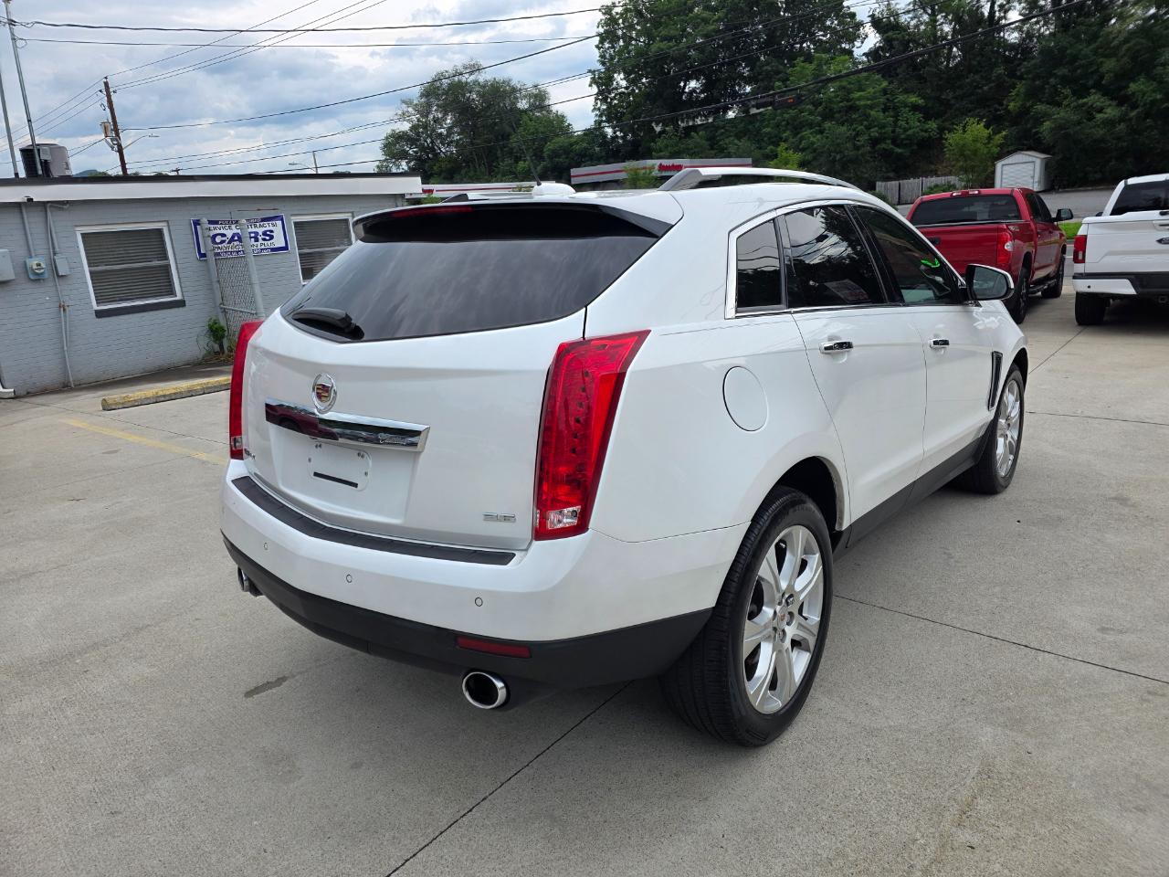 Cadillac SRX Premium Collection FWD 2016