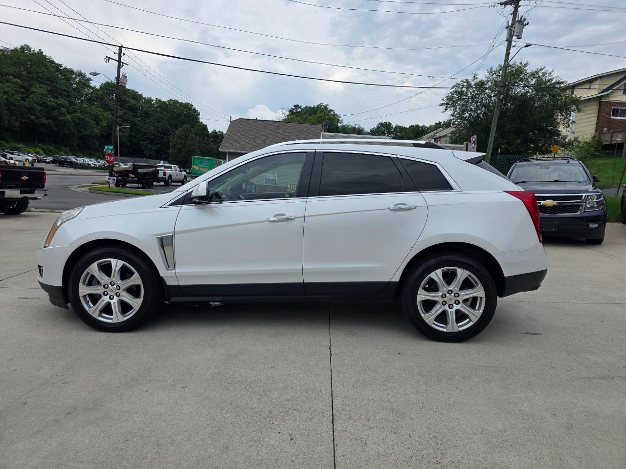 Cadillac SRX Premium Collection FWD 2016