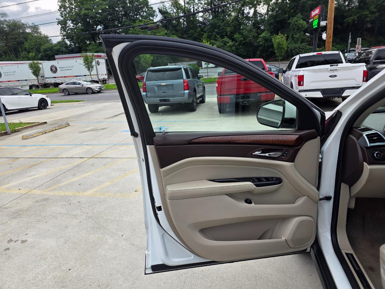 Cadillac SRX Premium Collection FWD 2016