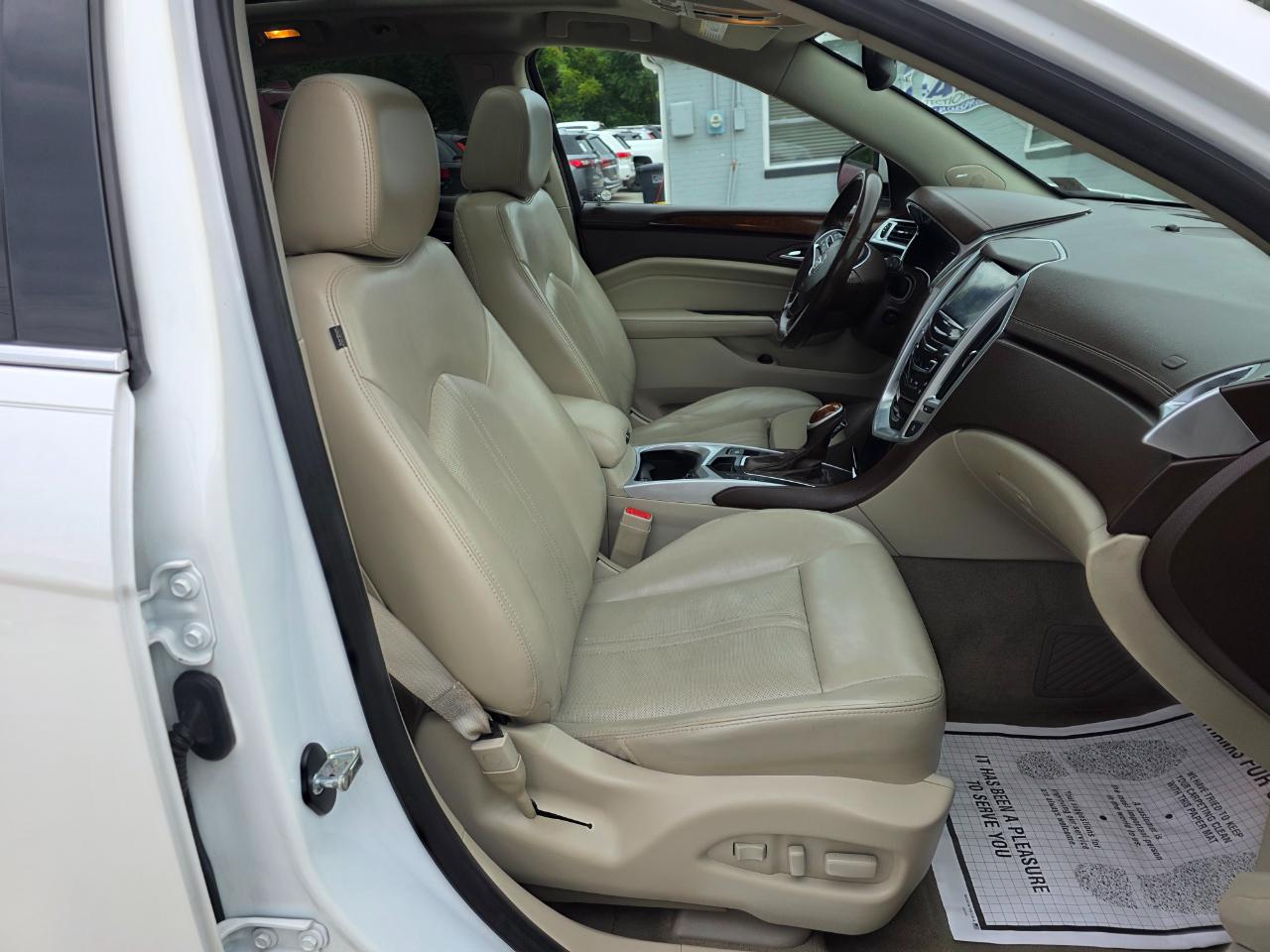 Cadillac SRX Premium Collection FWD 2016