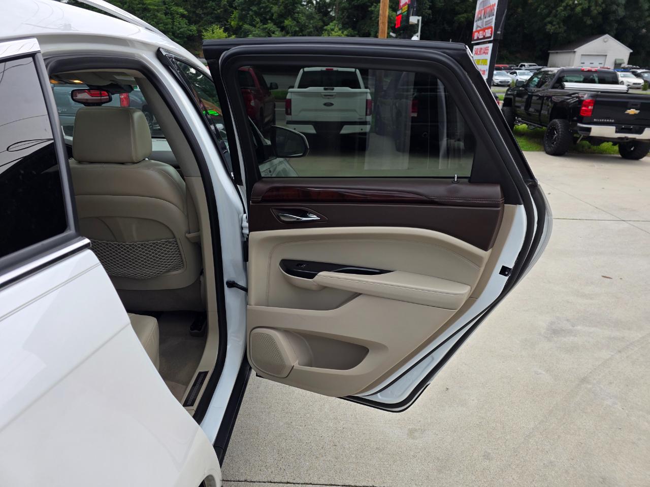 Cadillac SRX Premium Collection FWD 2016