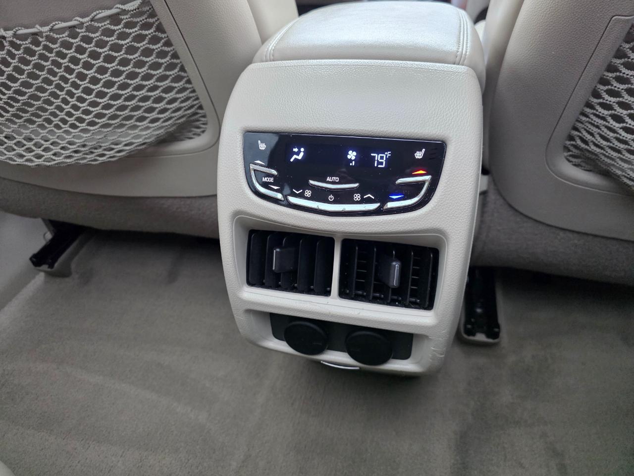 Cadillac SRX Premium Collection FWD 2016