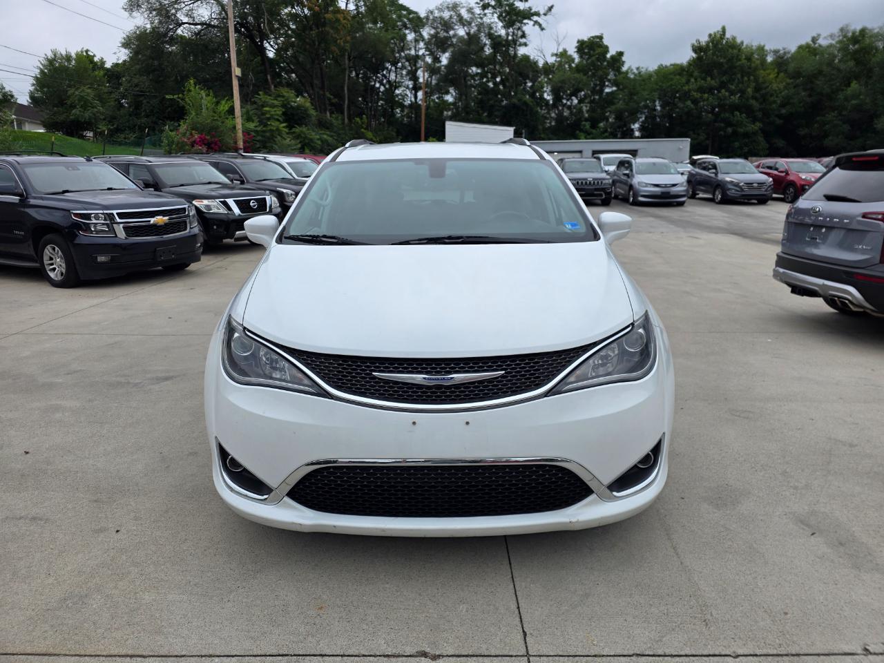 Chrysler Pacifica Touring-L 2020