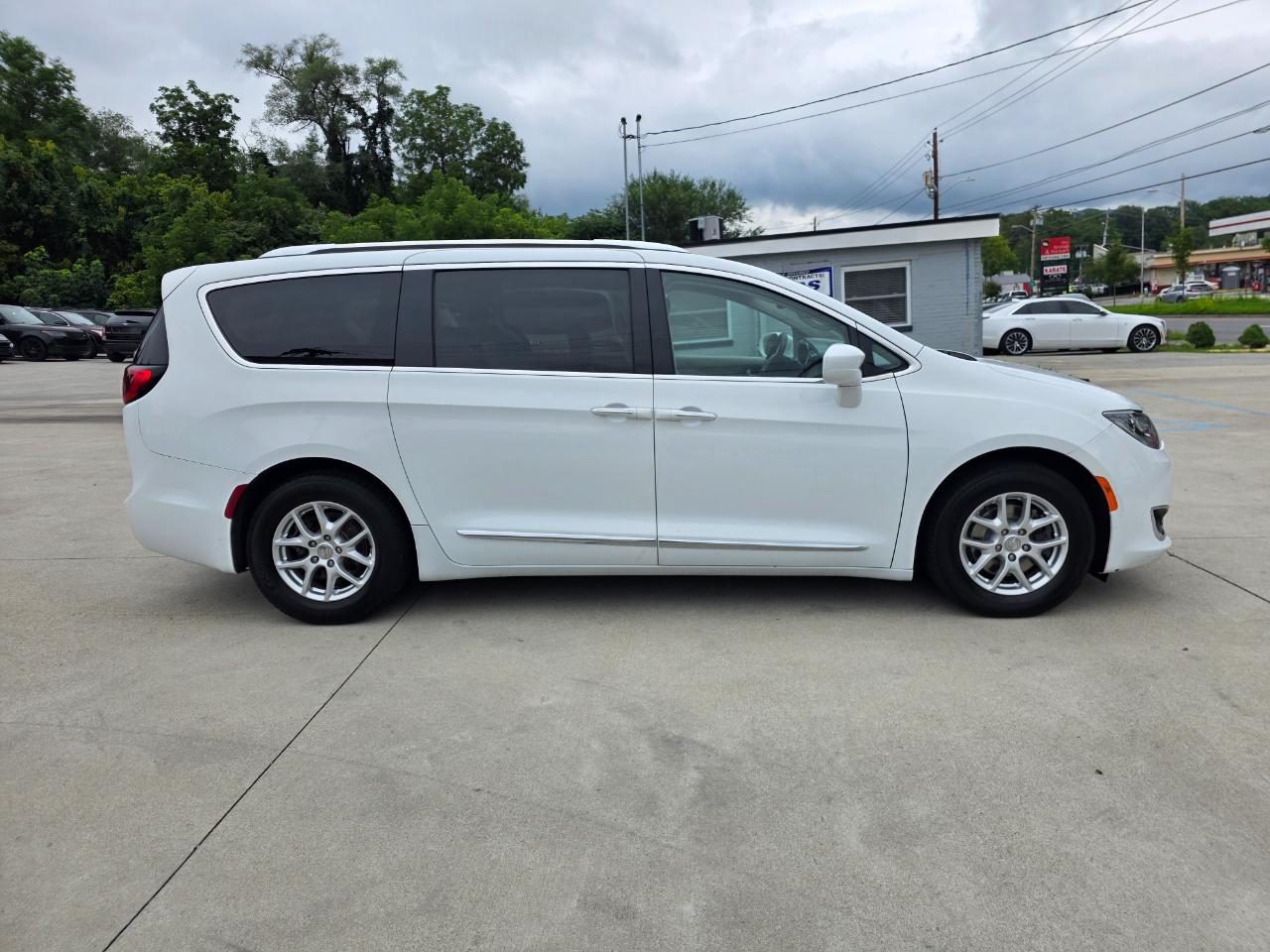 Chrysler Pacifica Touring-L 2020