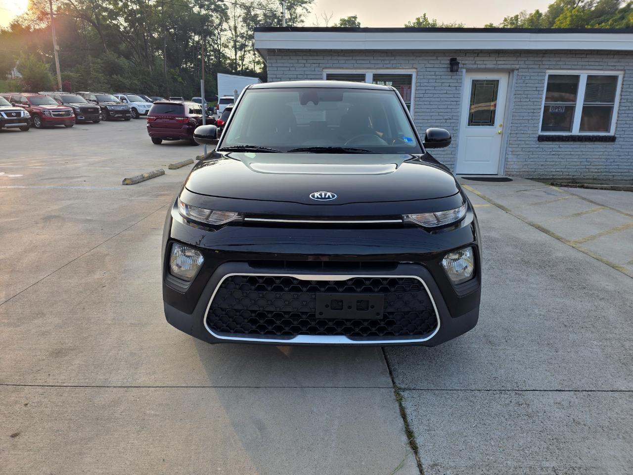 Kia Soul LX CVT 2021