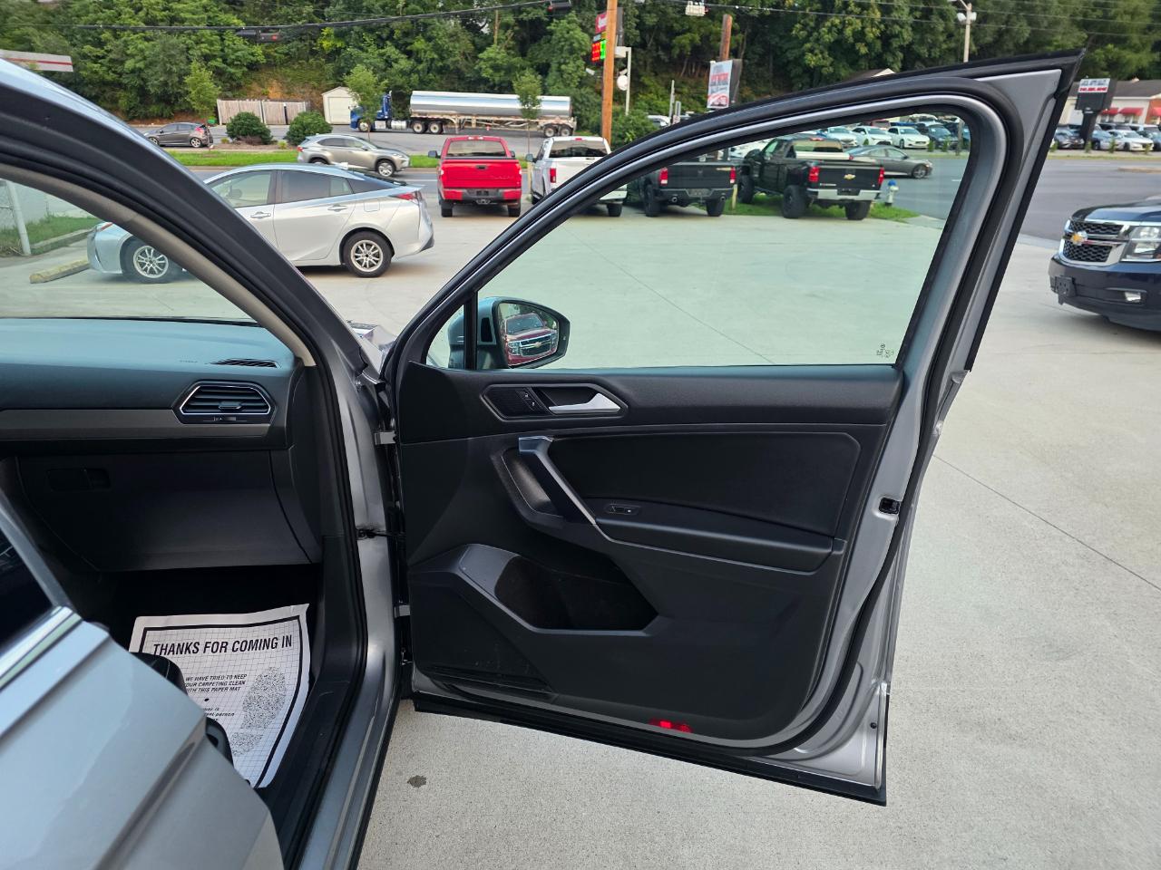 Volkswagen Tiguan SE 4Motion 2021