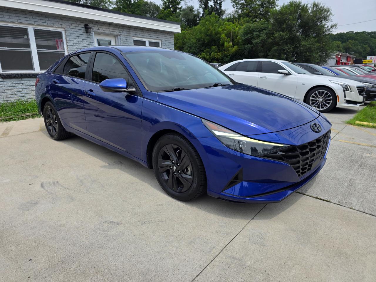 Hyundai Elantra SEL 2021