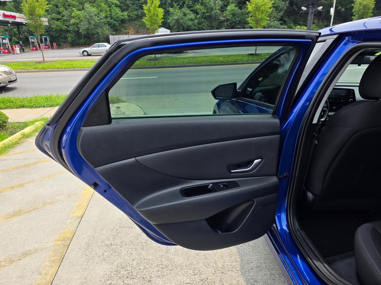 Hyundai Elantra SEL 2021