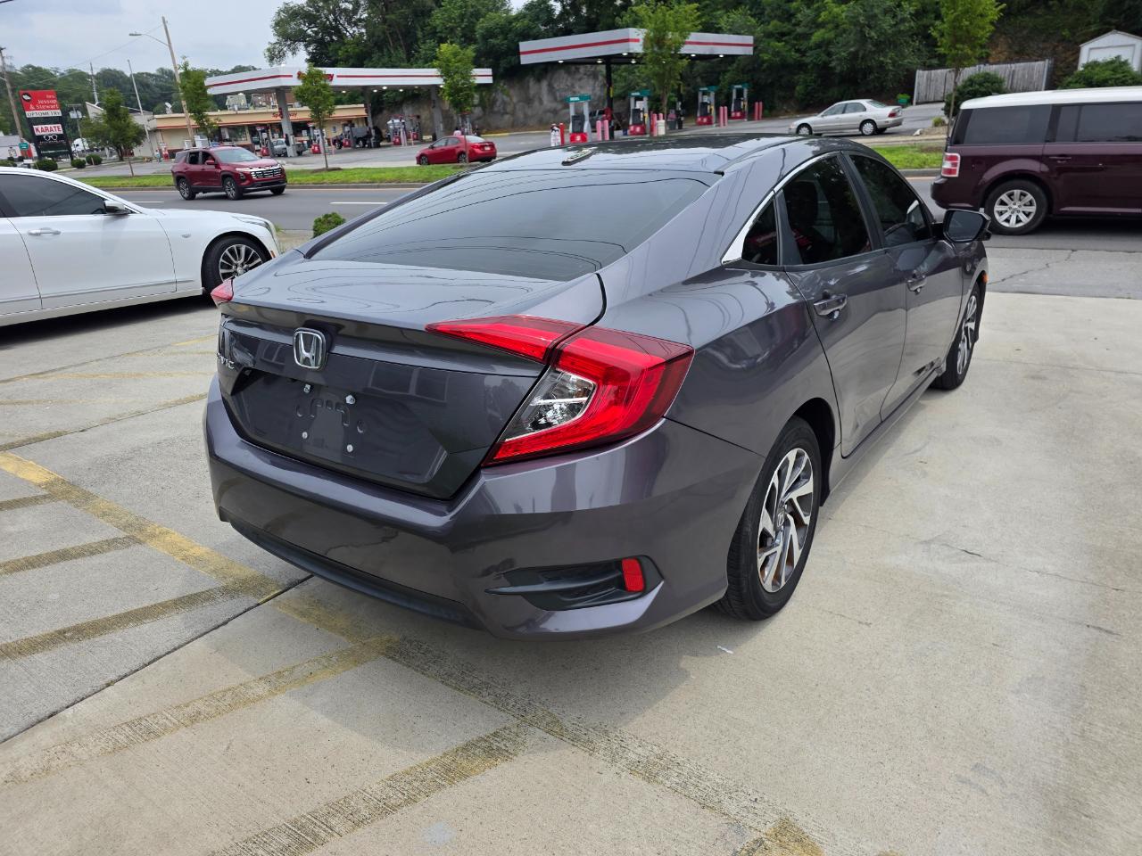 Honda Civic EX Sedan CVT 2018