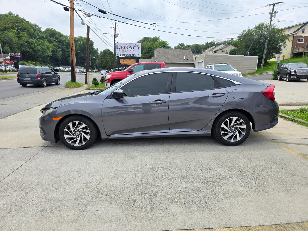 Honda Civic EX Sedan CVT 2018