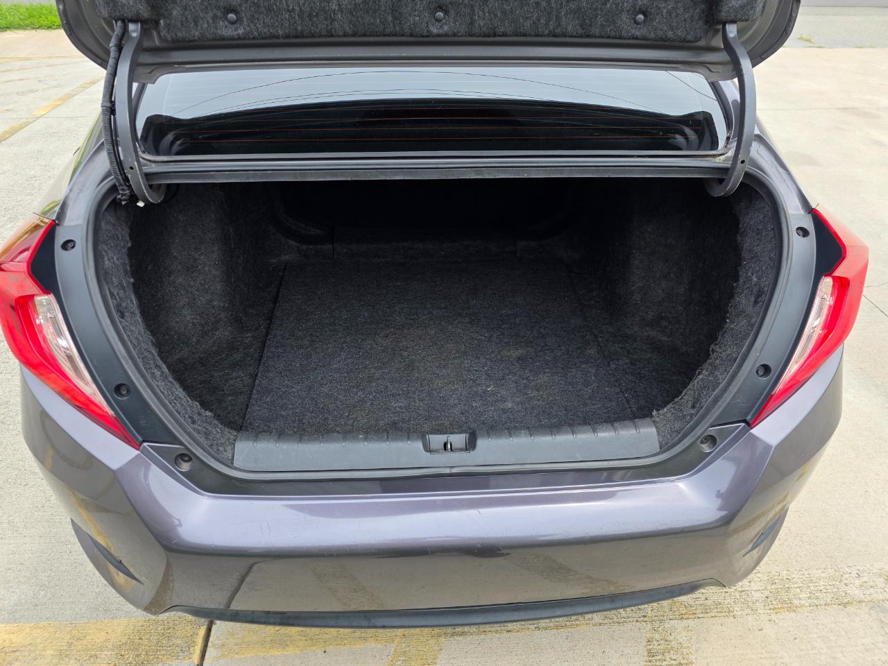 Honda Civic EX Sedan CVT 2018